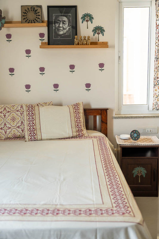 Maroon Border Hand Block Printed 300TC Percale Cotton Bedsheet