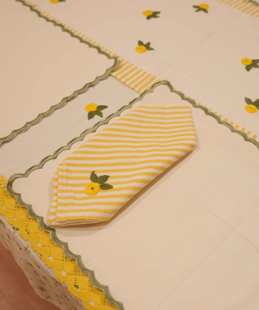 Amalfi Hand Embroidered Cotton Table Napkins
